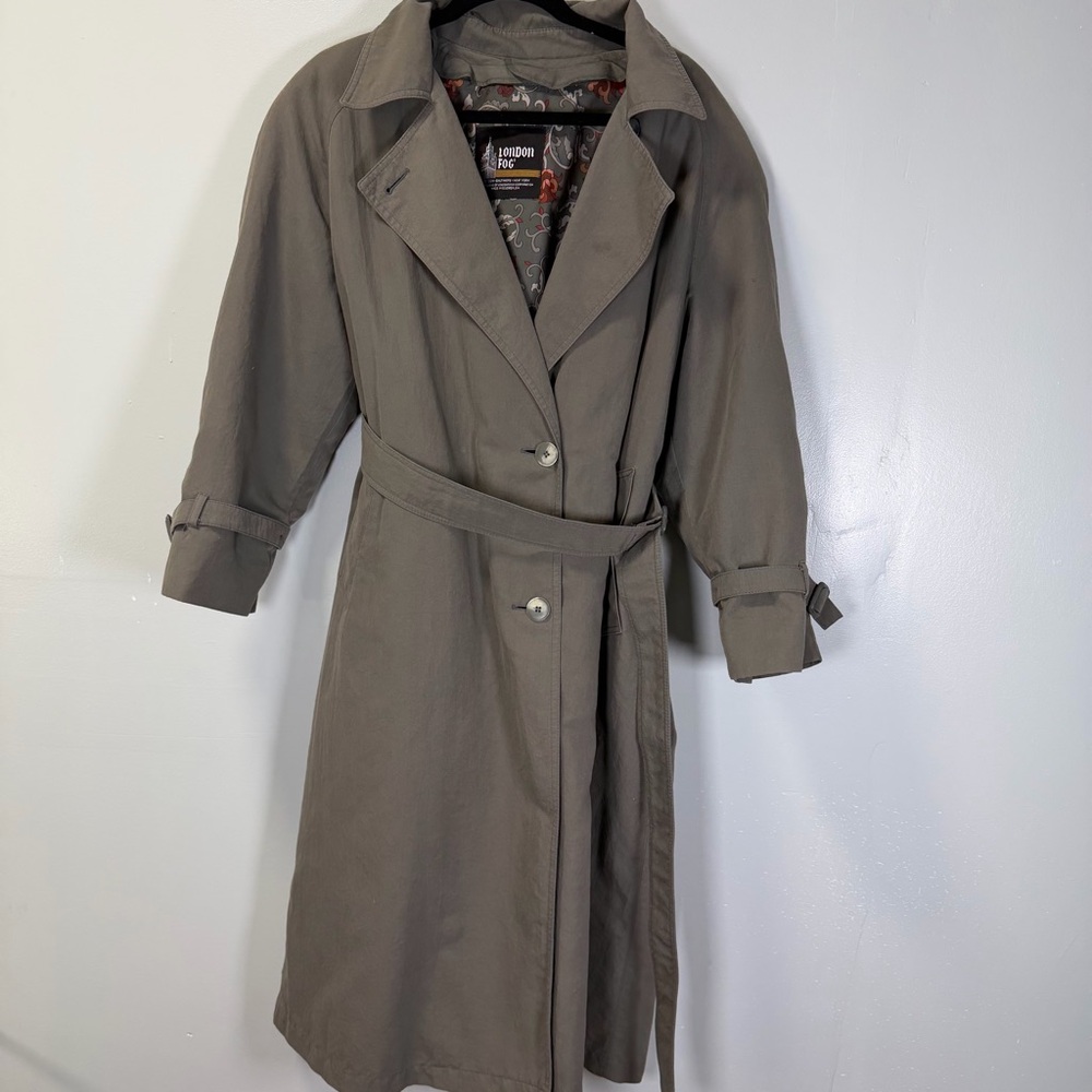 London Fog Women's Taupe Green Belted Trench Coat size 10 Petite